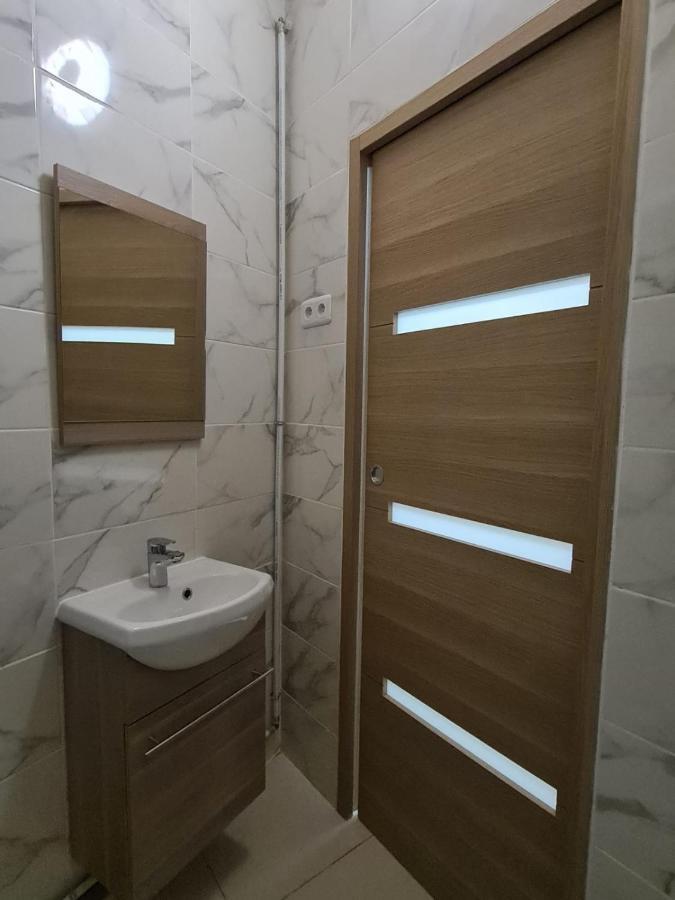 Jolie Appartement Avec 2 Chambres Partagees Paris Exterior foto